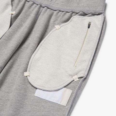 pocket detail on 100T X Bristol Studio Reversible Sweats - Oatmeal Heather